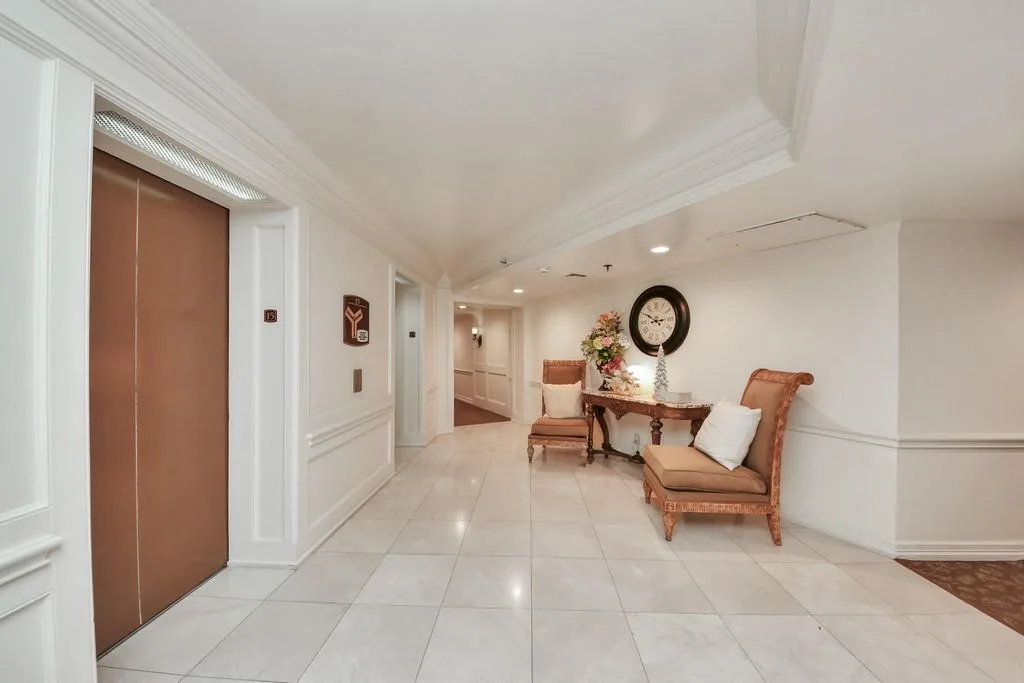 3525 SAGE CONDOMINIUMS